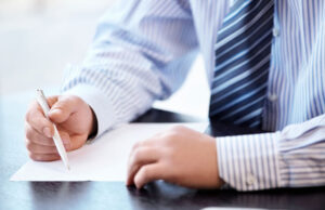 Cambiar apellidos o el nombre en España ¿Cómo se hace? Cambio de apellido documentos